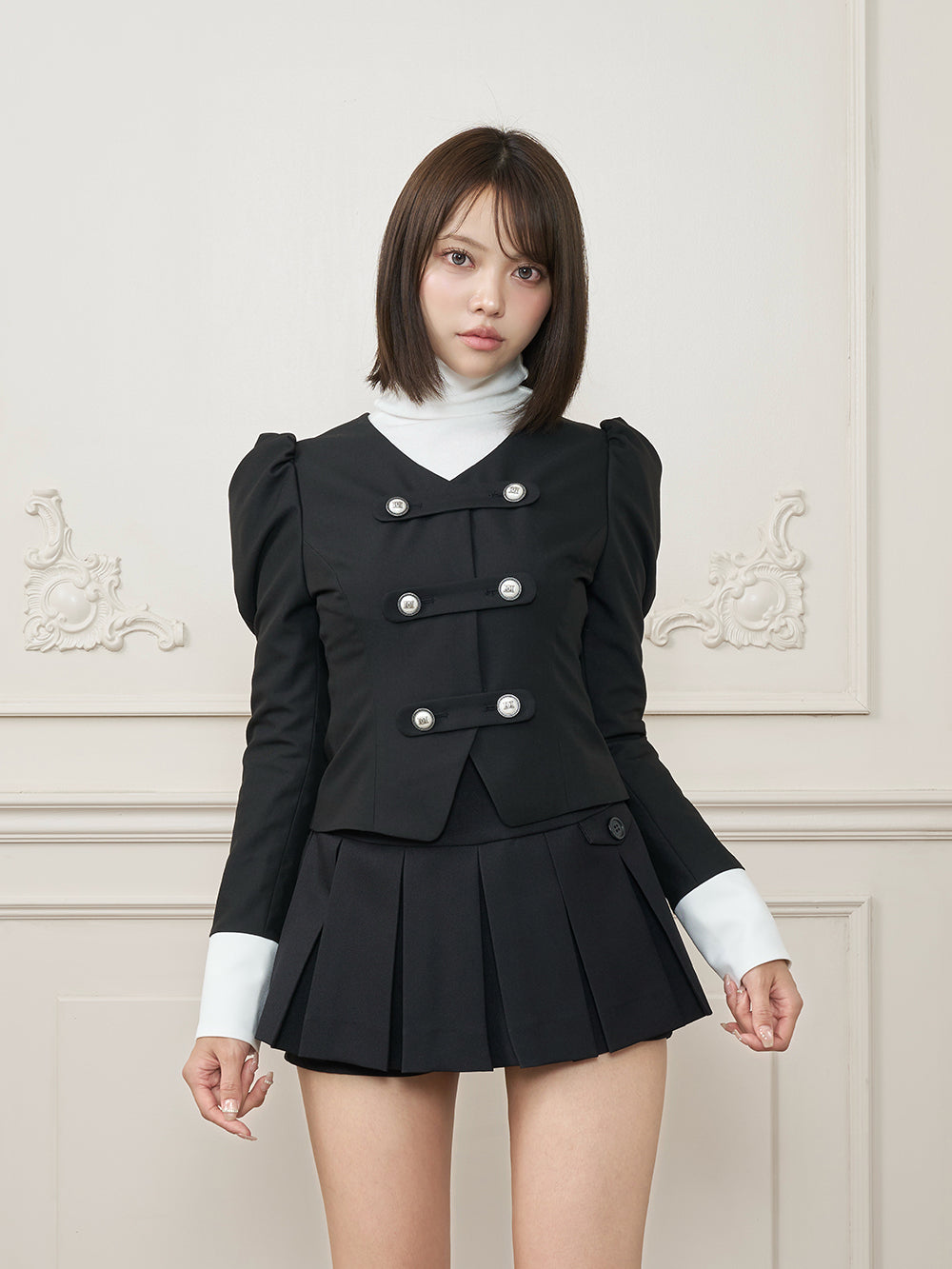 モデル：163cm（着用サイズ：FREE　着用カラー：BLK）