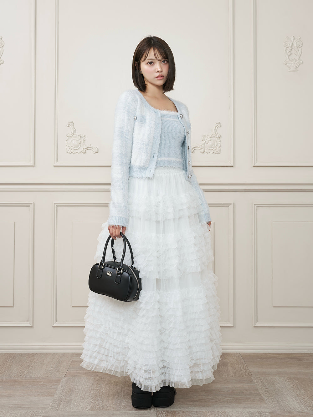 モデル：163cm（着用サイズ：FREE　着用カラー：WHT）