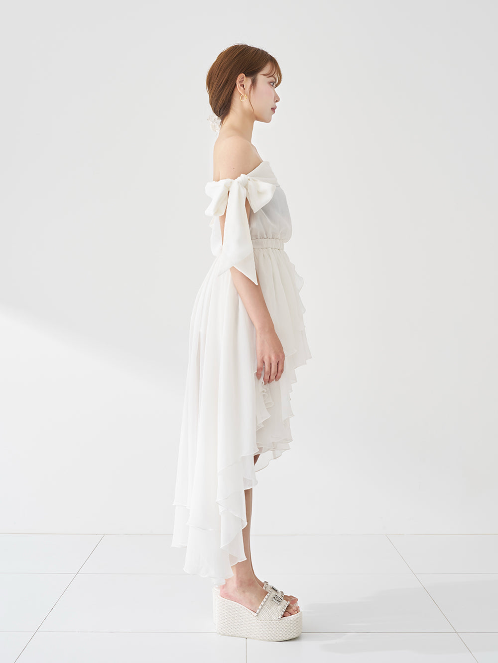 モデル：163cm（着用サイズ：FREE　着用カラー：WHT）