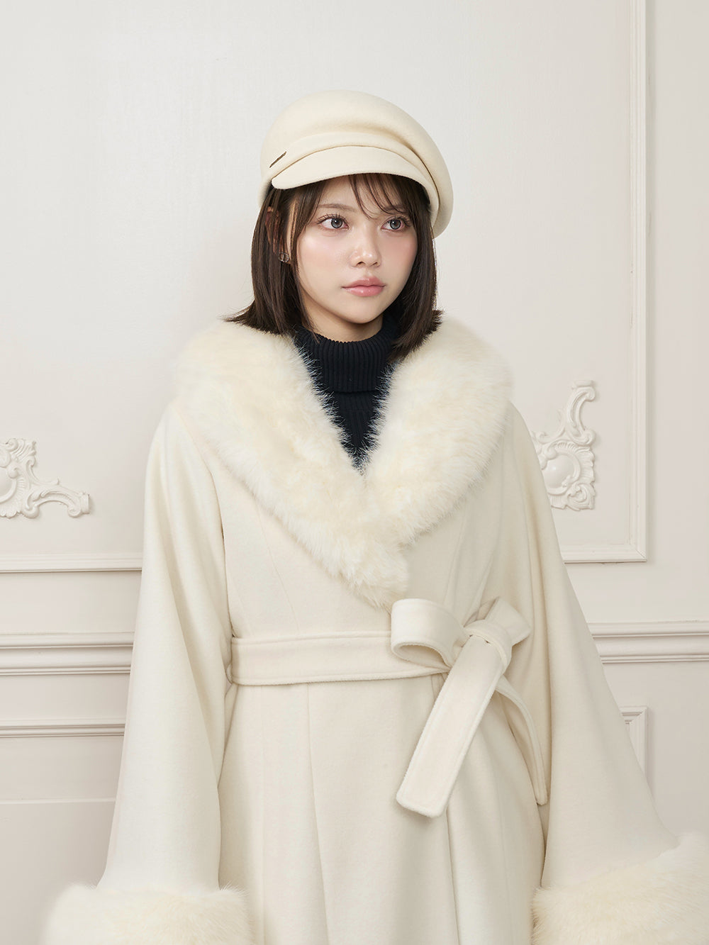 モデル：163cm（着用サイズ：FREE　着用カラー：IVO）