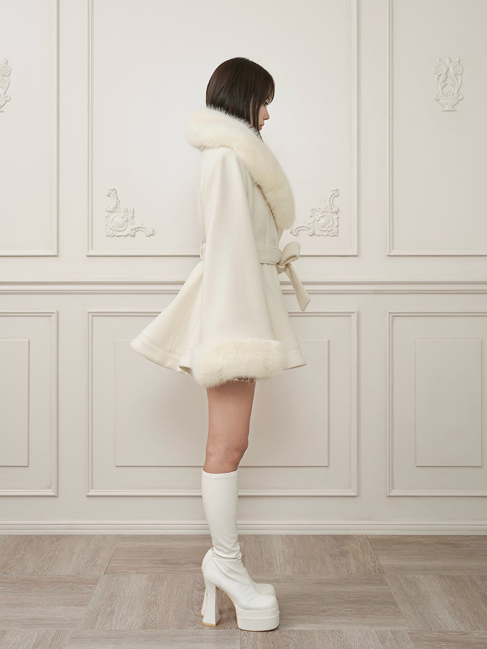 モデル：163cm（着用サイズ：FREE　着用カラー：IVO）