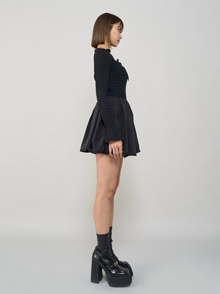 モデル：163cm（着用サイズ：FREE　着用カラー：BLK）