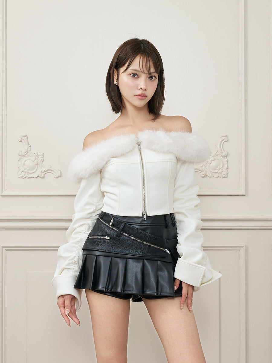 モデル：163cm（着用サイズ：FREE　着用カラー：WHT）