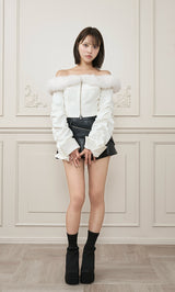 モデル：163cm（着用サイズ：S　着用カラー：BLK）