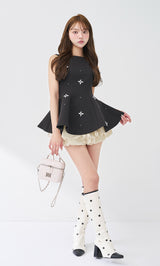 モデル：163cm（着用サイズ：FREE　着用カラー：BLK）