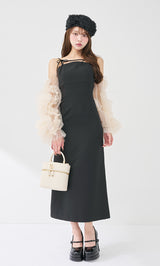 モデル：163cm（着用サイズ：FREE　着用カラー：BLK）