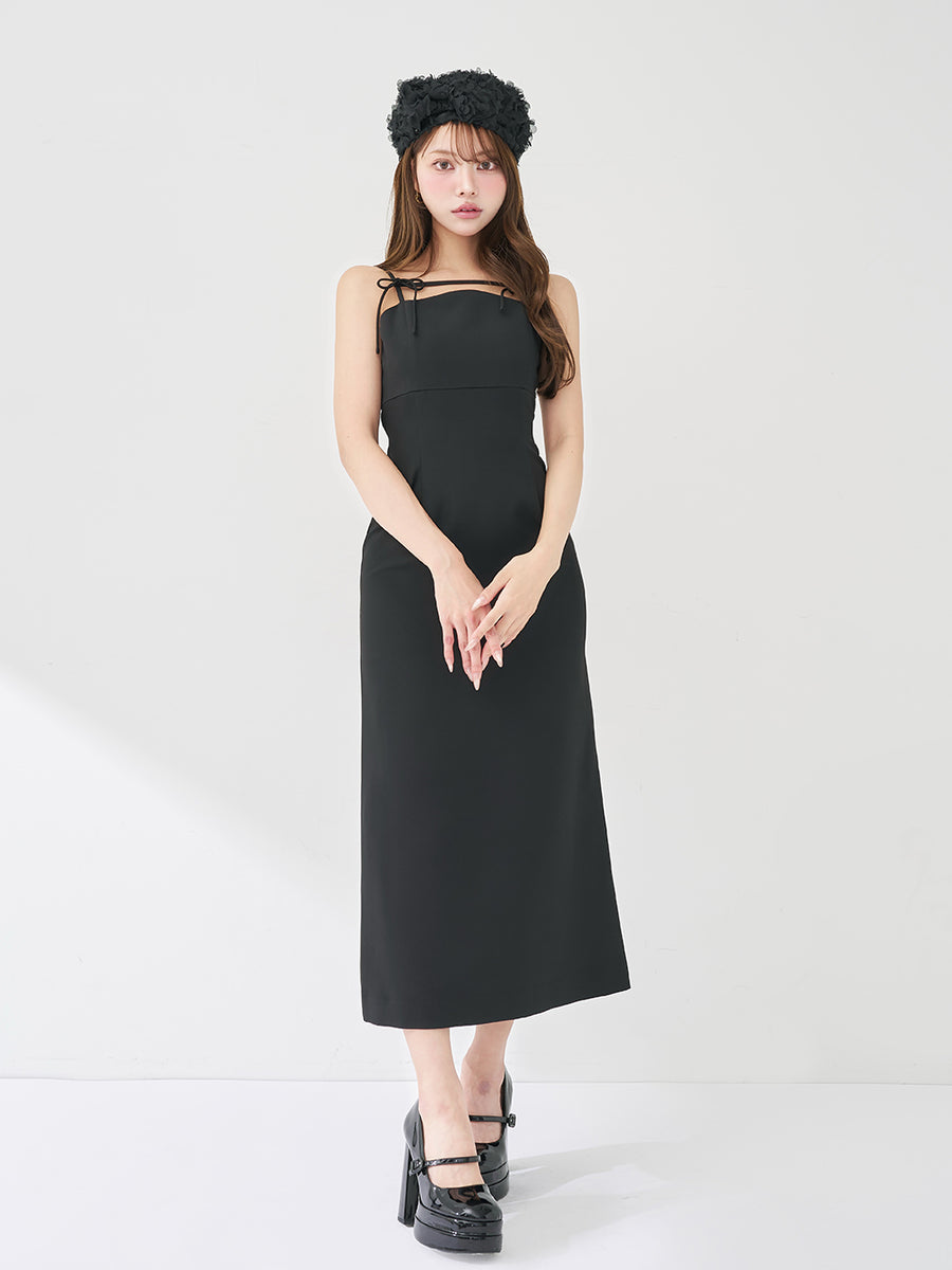 モデル：163cm（着用サイズ：FREE　着用カラー：BLK）