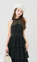 モデル：163cm（着用サイズ：FREE　着用カラー：BLK）