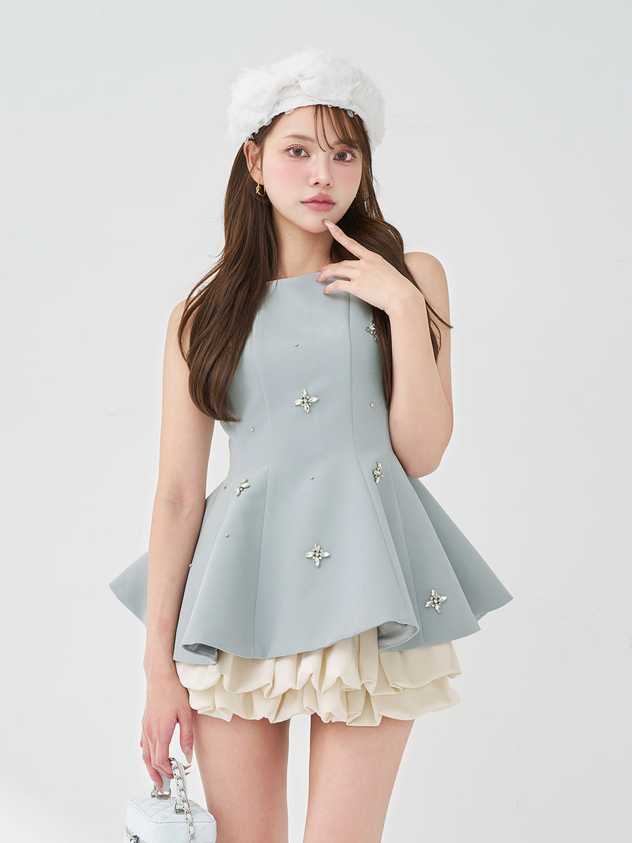 モデル：163cm（着用サイズ：FREE　着用カラー：SAX）