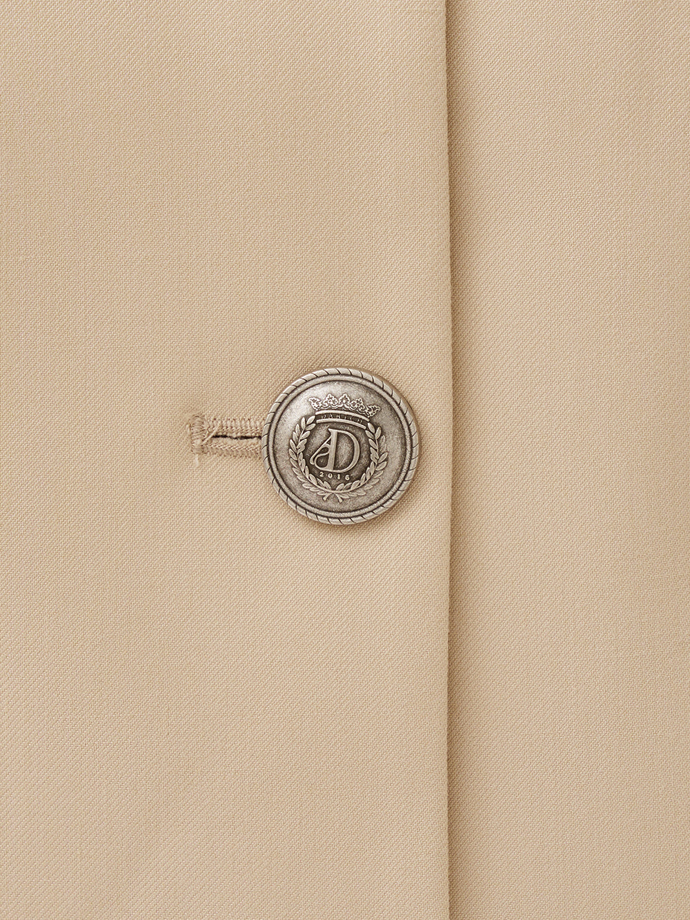 モデル：163cm（着用サイズ：S　着用カラー：BEG）