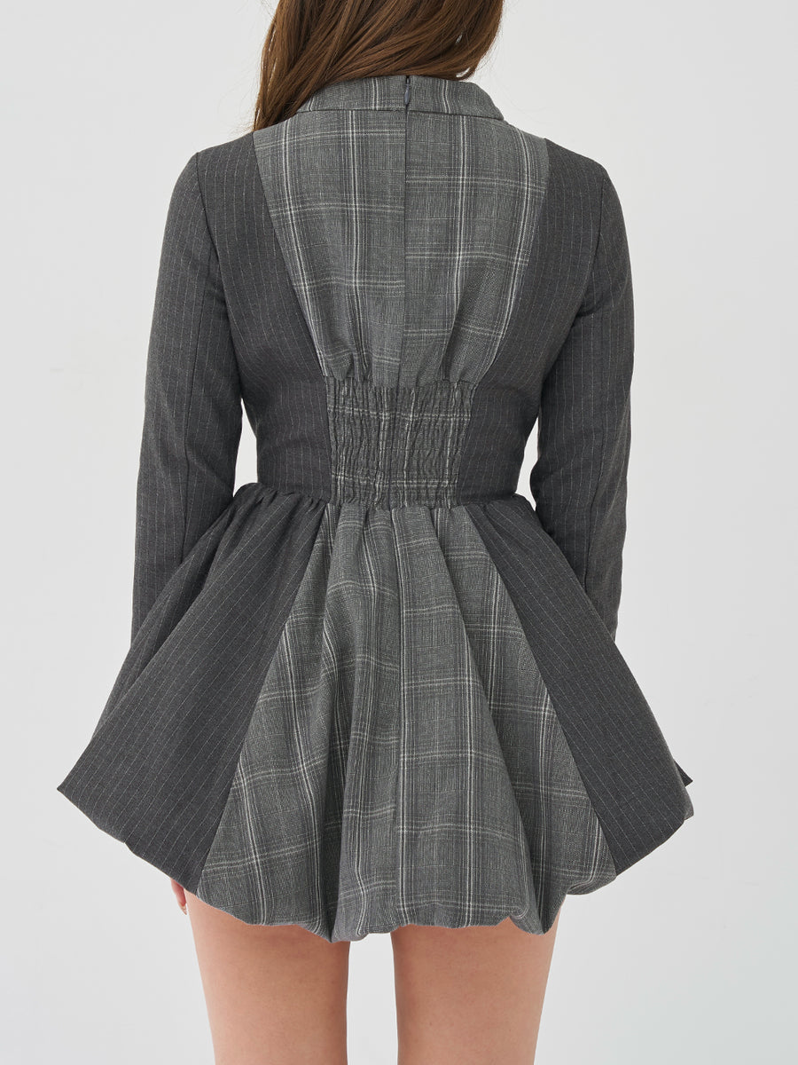 モデル：163cm（着用サイズ：FREE　着用カラー：GRY）