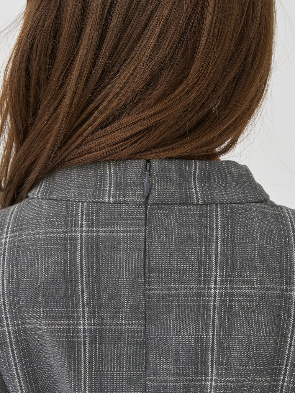 モデル：163cm（着用サイズ：FREE　着用カラー：GRY）