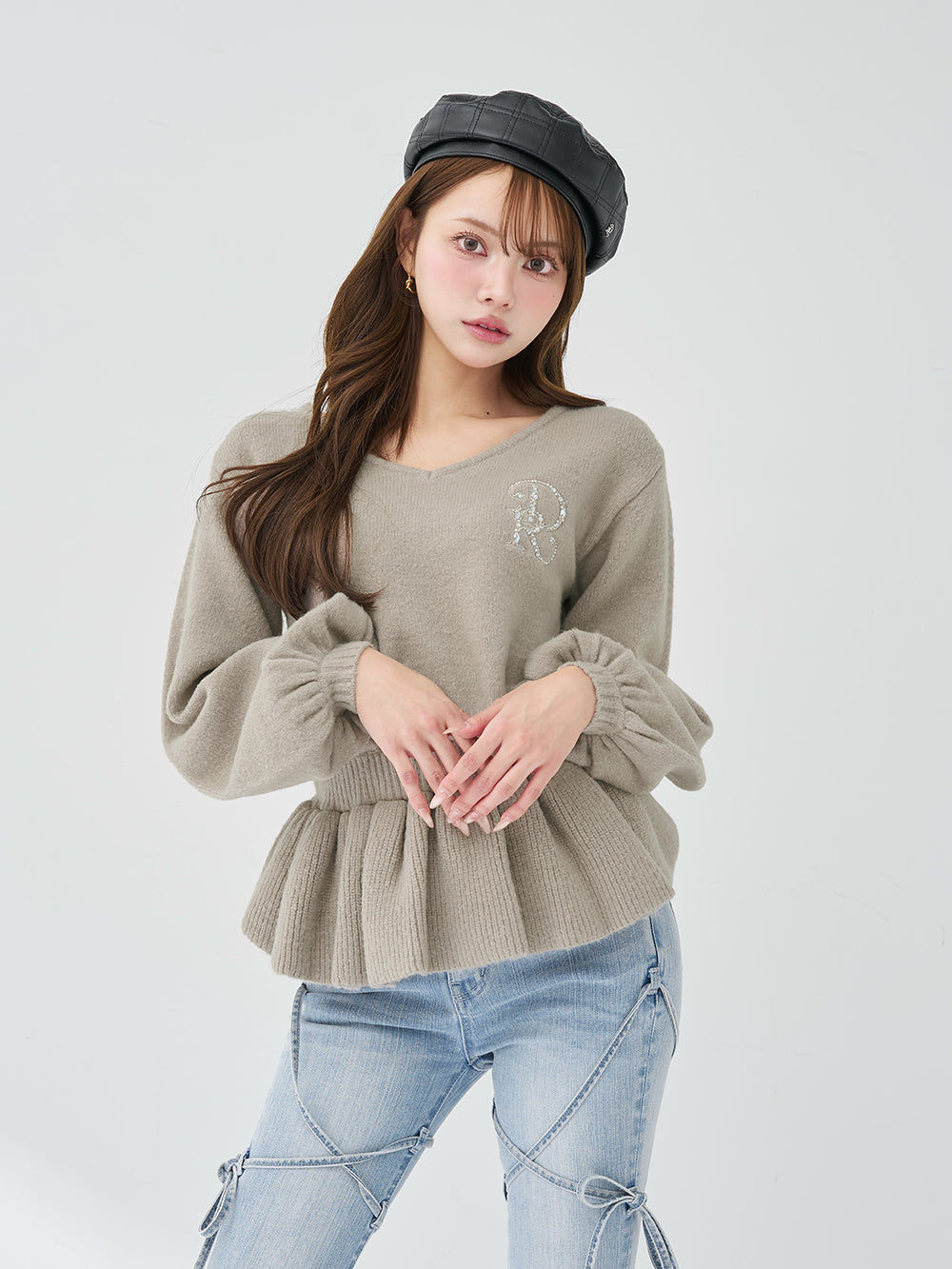 モデル：163cm（着用サイズ：FREE　着用カラー：GRY）