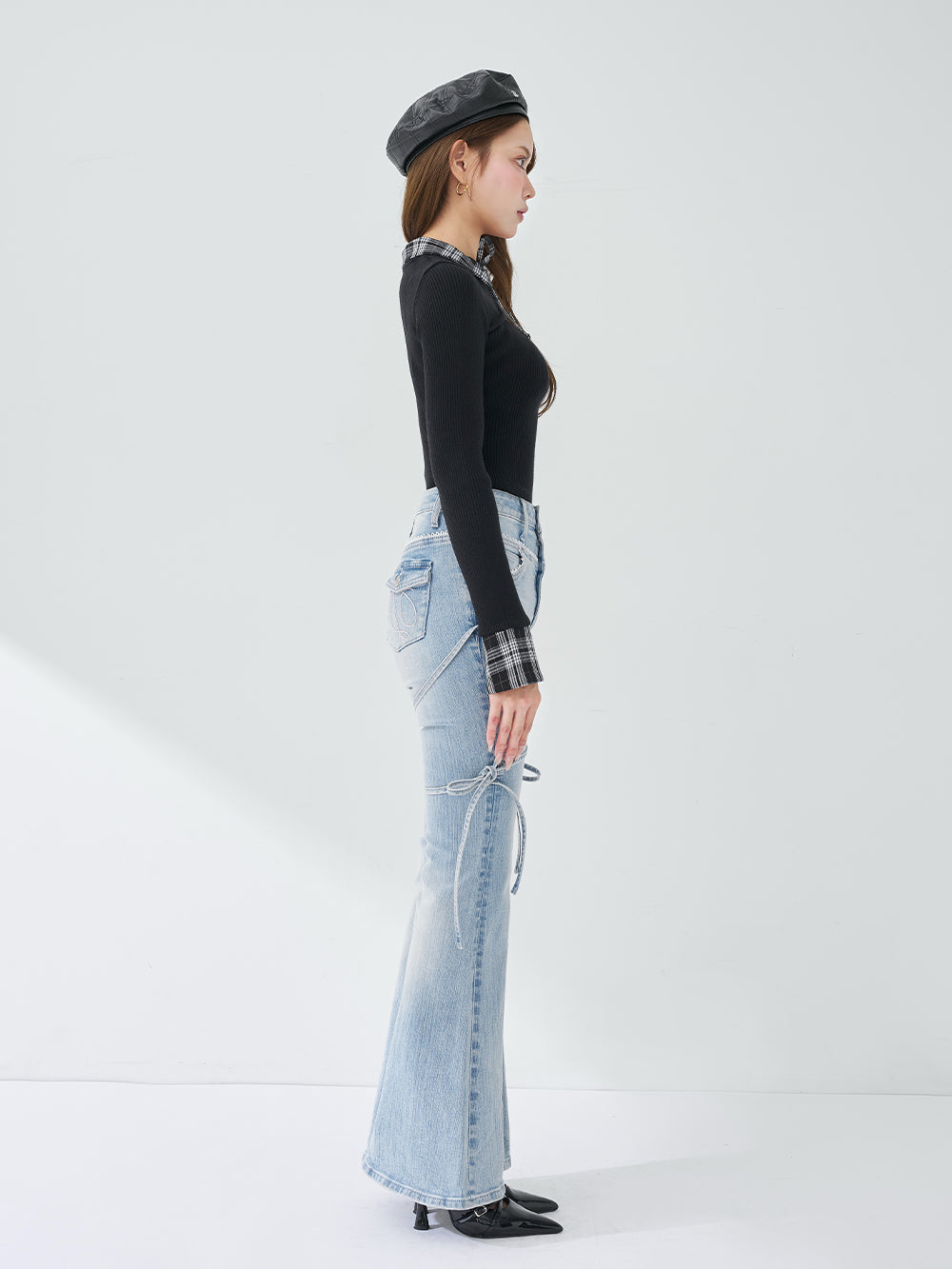 モデル：163cm（着用サイズ：FREE　着用カラー：BLK）