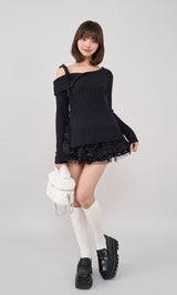 モデル：163cm（着用サイズ：FREE　着用カラー：BLK）