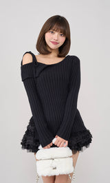 モデル：163cm（着用サイズ：FREE　着用カラー：BLK）