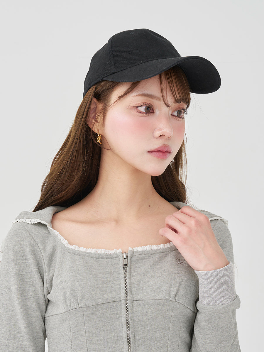 モデル：163cm（着用サイズ：FREE　着用カラー：GRY）