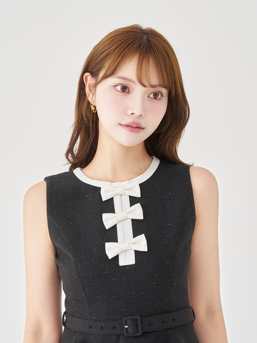 モデル：163cm（着用サイズ：FREE　着用カラー：BLK）