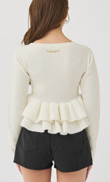 モデル：163cm（着用サイズ：FREE　着用カラー：WHT）