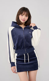 モデル：163cm（着用サイズ：FREE　着用カラー：NVY）