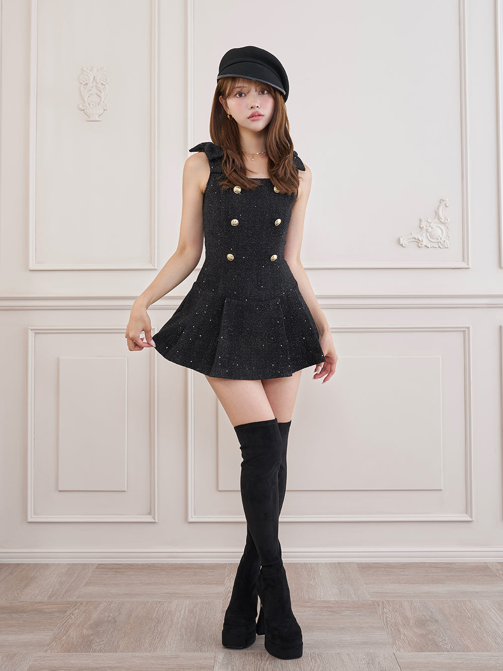 モデル：163cm（着用サイズ：FREE　着用カラー：BLK）