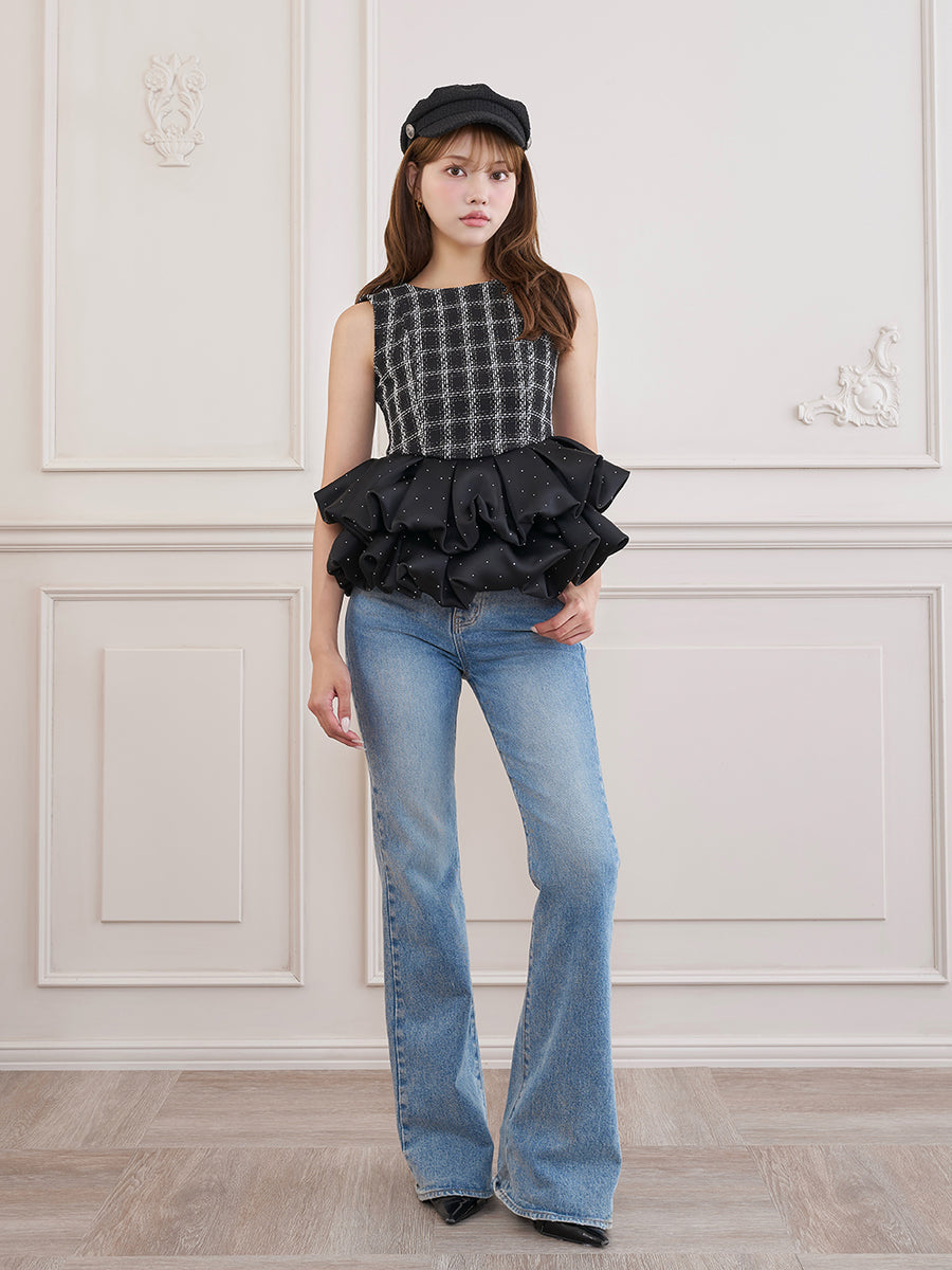 モデル：163cm（着用サイズ：FREE　着用カラー：BLK）