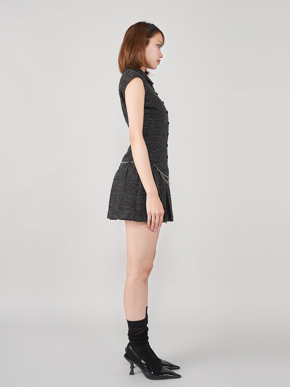 モデル：163cm（着用サイズ：FREE　着用カラー：BLK）