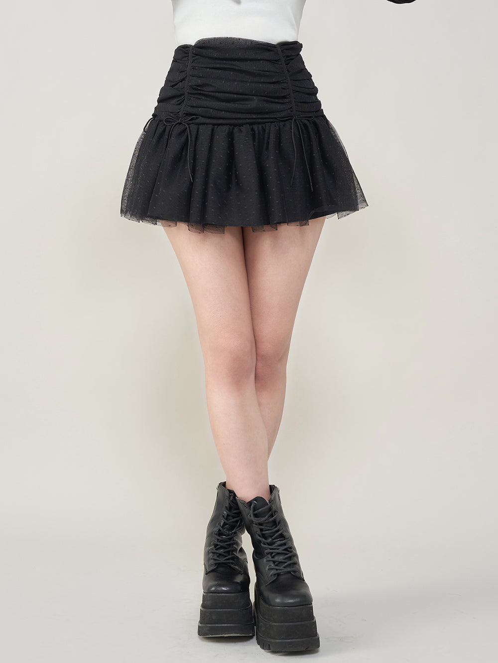 モデル：163cm（着用サイズ：S　着用カラー：BLK）