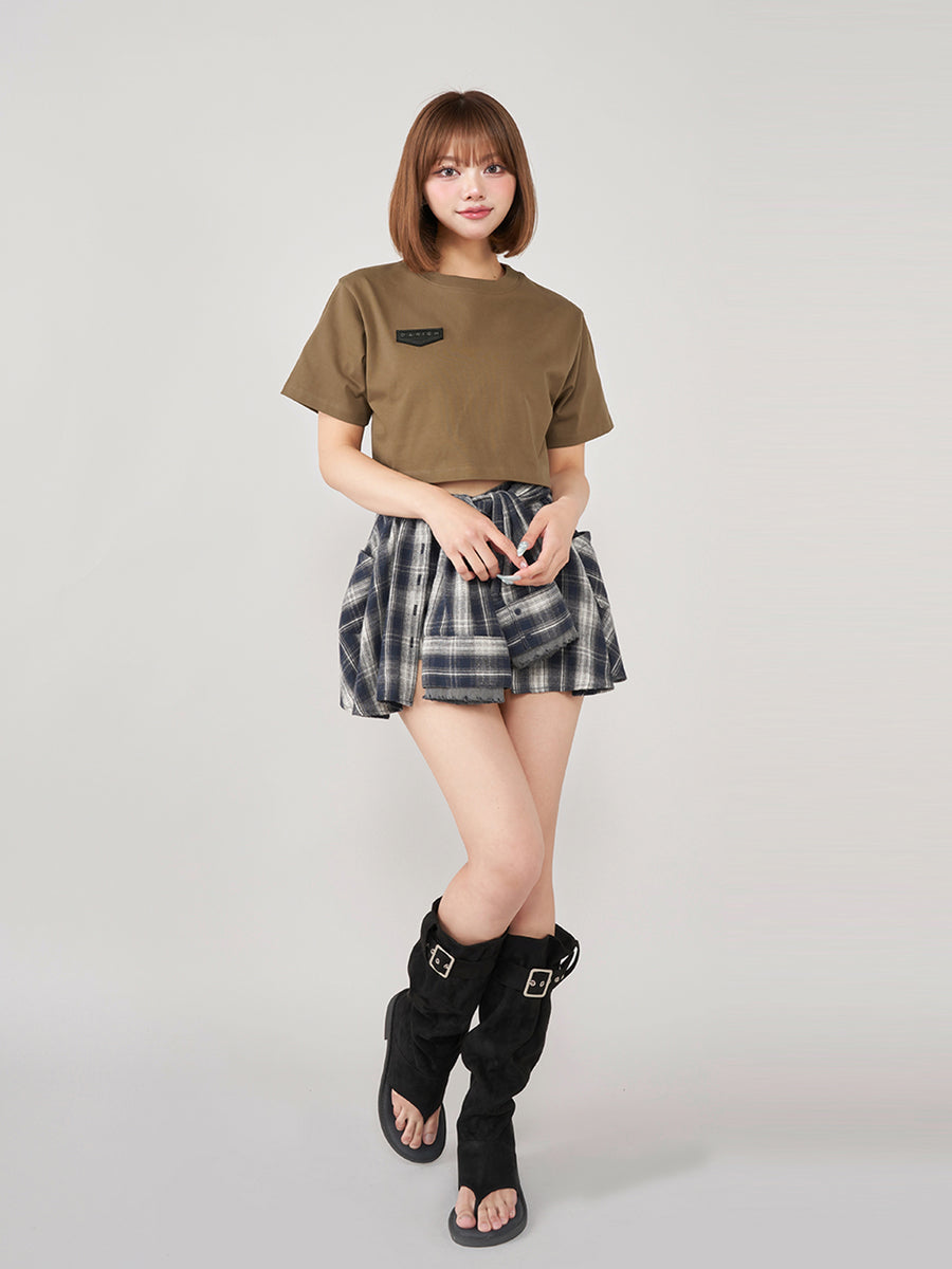 モデル：163cm（着用サイズ：L　着用カラー：BLK）