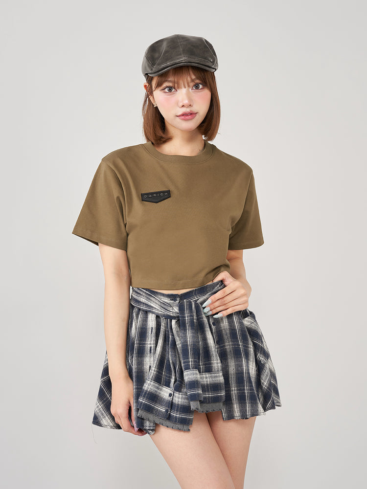 ロゴプレートショートTシャツ – Darich (ダーリッチ)