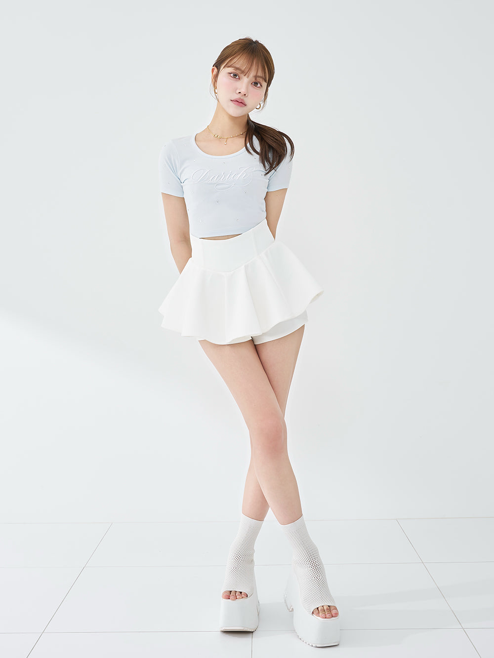 モデル：163cm（着用サイズ：FREE　着用カラー：SAX）
