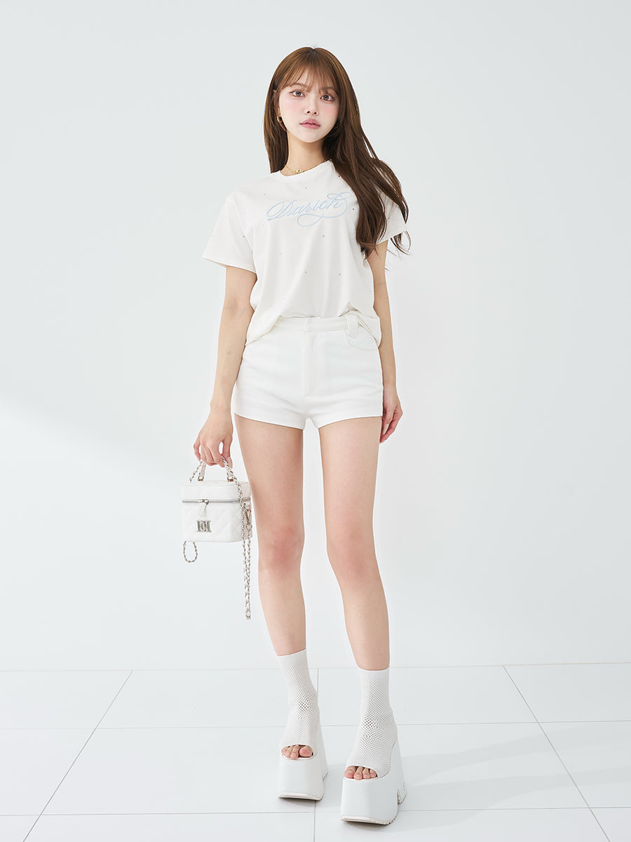 モデル：163cm（着用サイズ：FREE　着用カラー：WHT）