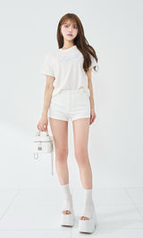 モデル：163cm（着用サイズ：FREE　着用カラー：WHT）