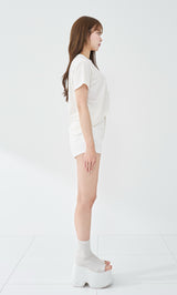 モデル：163cm（着用サイズ：FREE　着用カラー：WHT）