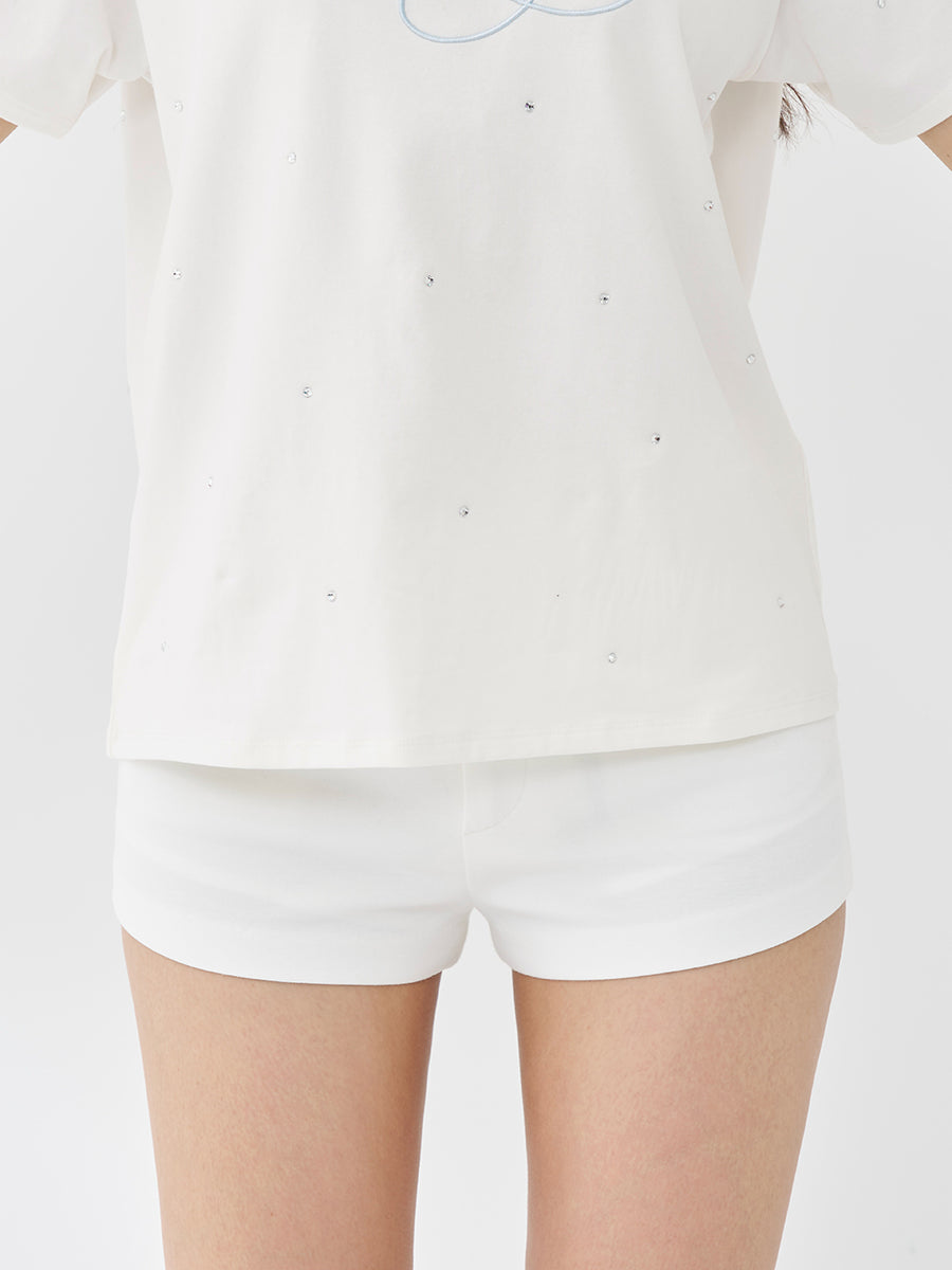 モデル：163cm（着用サイズ：FREE　着用カラー：WHT）