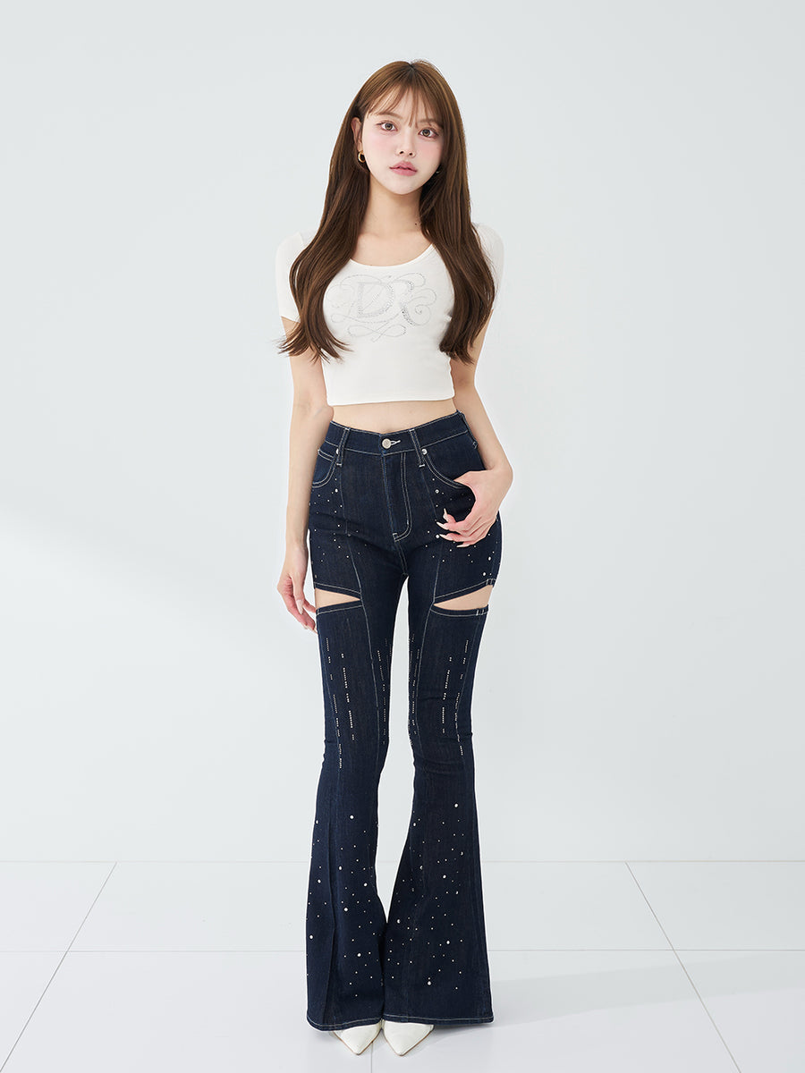 モデル：163cm（着用サイズ：FREE　着用カラー：WHT）