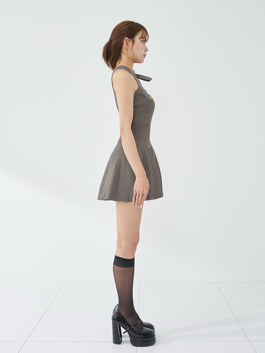 モデル：163cm（着用サイズ：FREE　着用カラー：GRY）