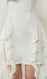 モデル：163cm（着用サイズ：FREE　着用カラー：WHT）