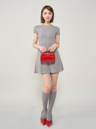 モデル：163cm（着用サイズ：FREE　着用カラー：GRY）