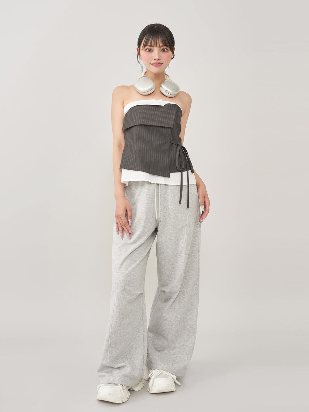 モデル：163cm（着用サイズ：FREE　着用カラー：GRY）