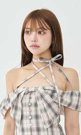 モデル：163cm（着用サイズ：FREE　着用カラー：IVO）
