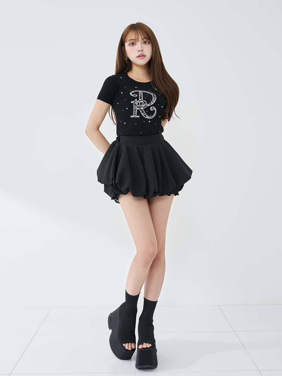 モデル：163cm（着用サイズ：FREE　着用カラー：BLK）