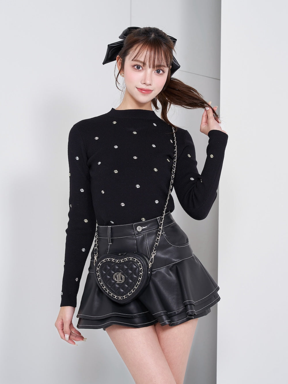 ファンシーカラーエンブロイダリーニットトップス - blk