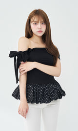 モデル：163cm（着用サイズ：FREE　着用カラー：BLK）