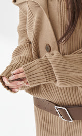 モデル：163cm（着用サイズ：FREE　着用カラー：MOC）