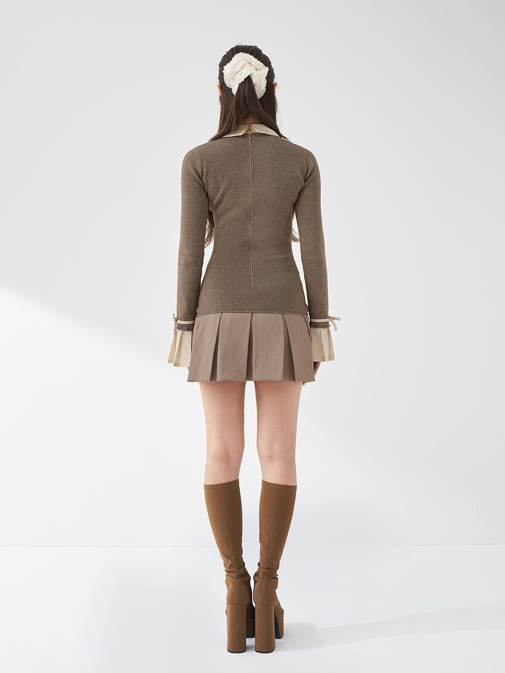 モデル：163cm（着用サイズ：FREE　着用カラー：MOC）