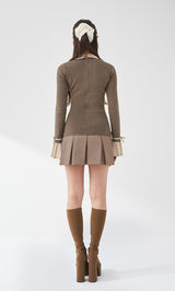 モデル：163cm（着用サイズ：FREE　着用カラー：MOC）