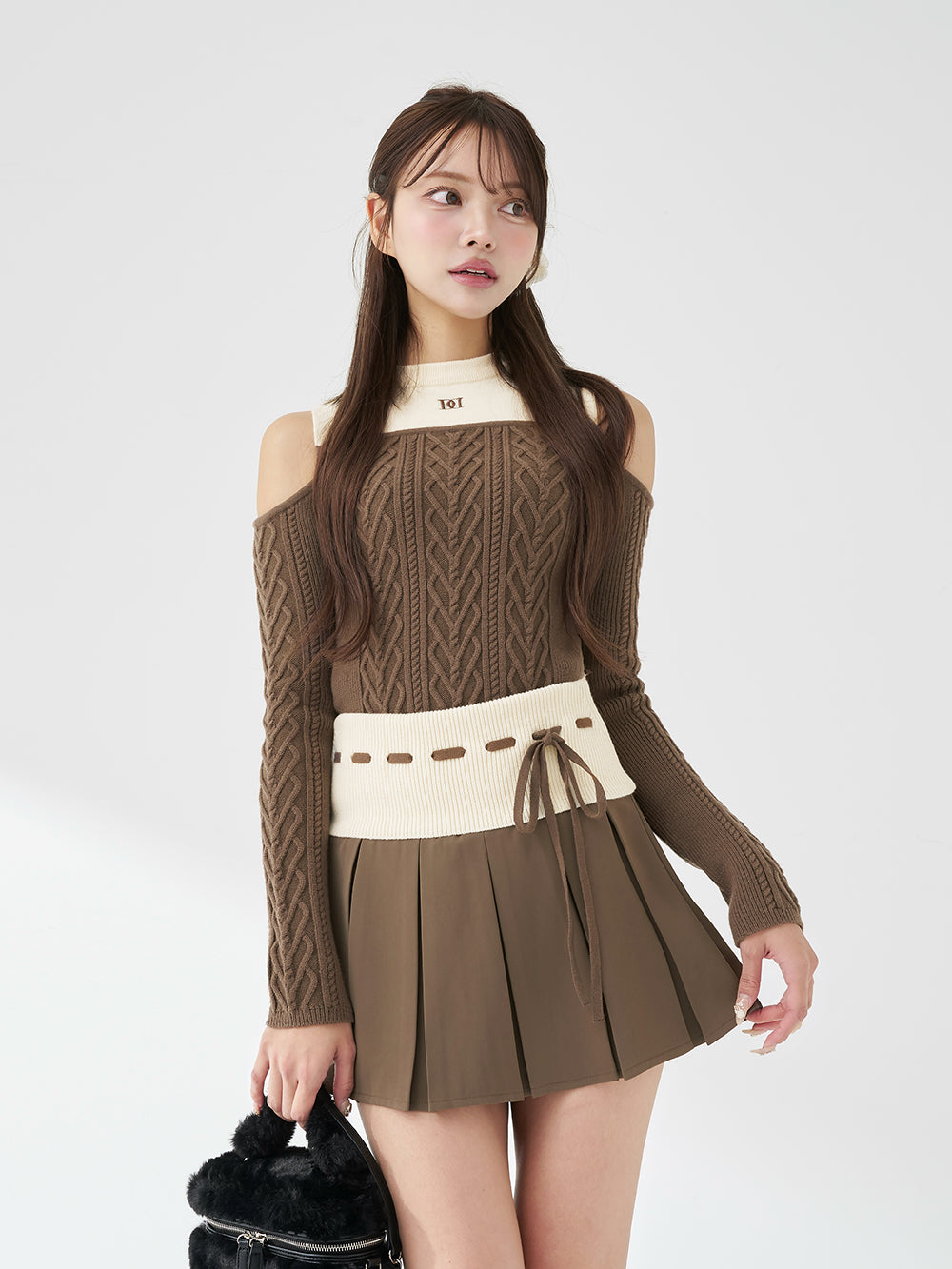 ショルダーオープンニットセットアップ - moc