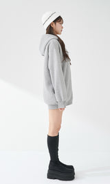 モデル：163cm（着用サイズ：FREE　着用カラー：GRY）