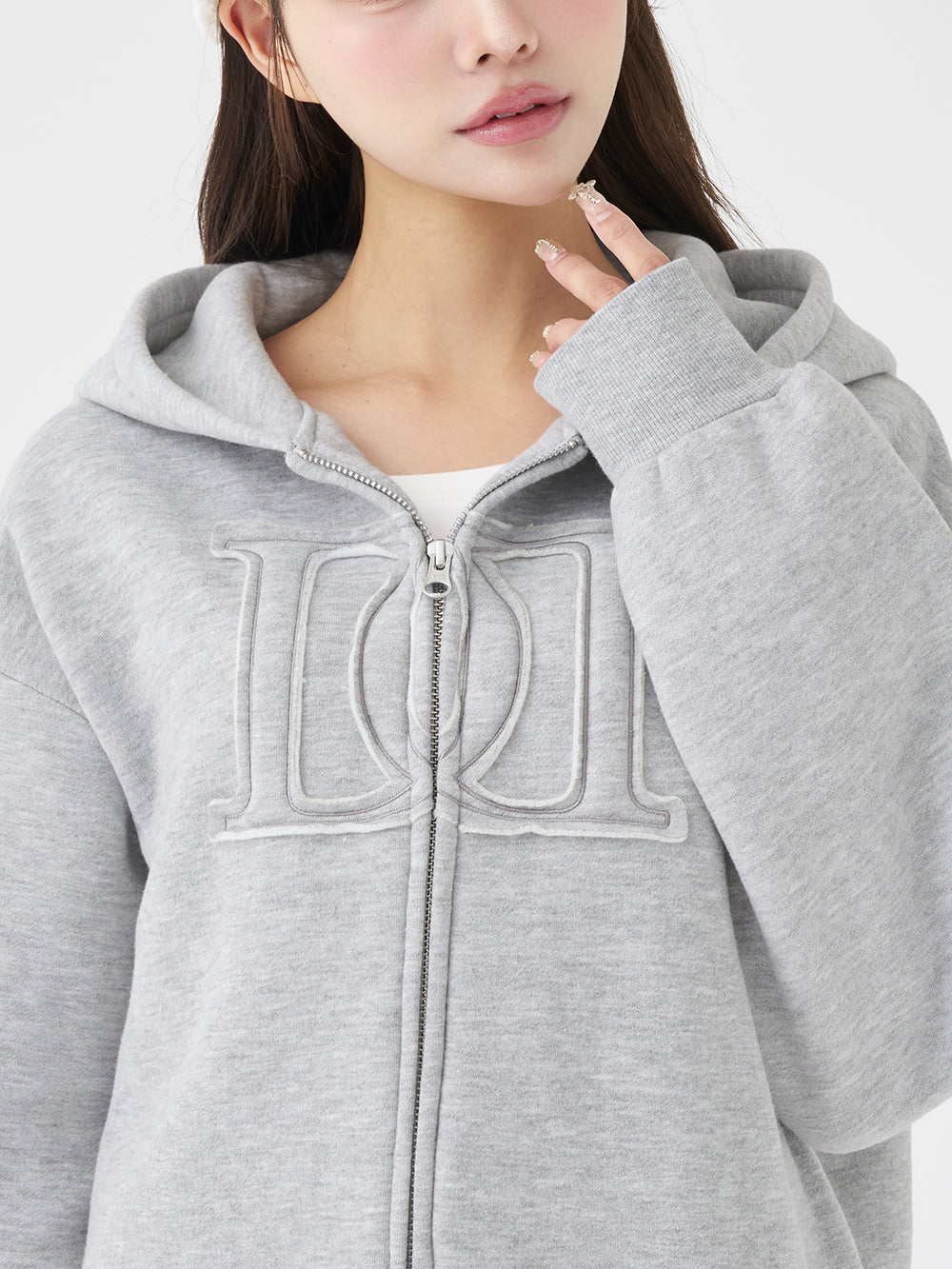 モデル：163cm（着用サイズ：FREE　着用カラー：GRY）